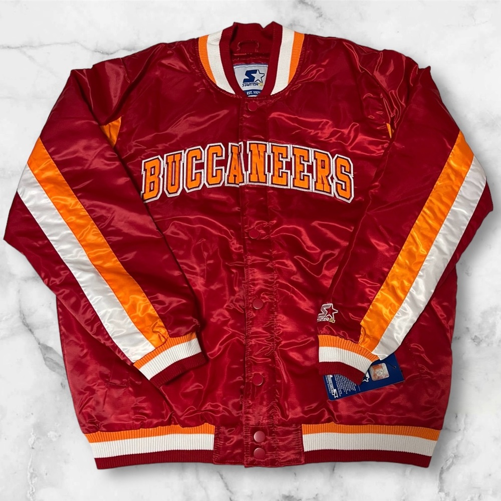 Tampa Bay Buccaneers Starter Throwback Quilt Lined Front Snap Jacket Mens XL